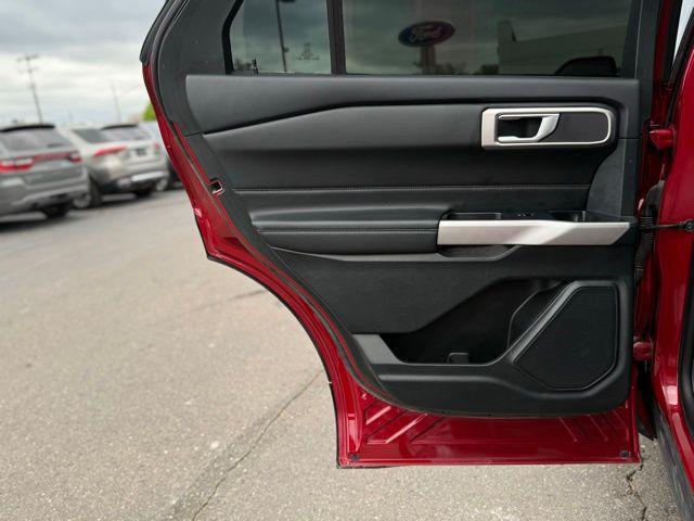 used 2024 Ford Explorer car, priced at $33,000