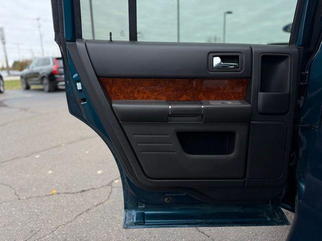 used 2011 Ford Flex car, priced at $7,500