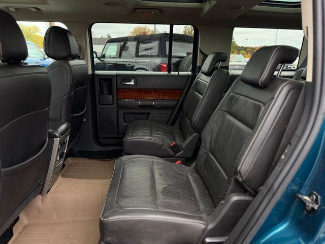 used 2011 Ford Flex car, priced at $7,500
