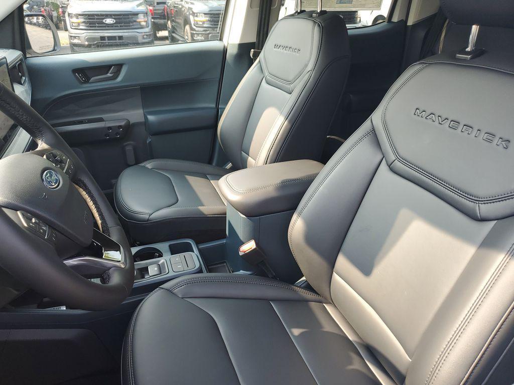 new 2025 Ford Maverick car, priced at $37,818