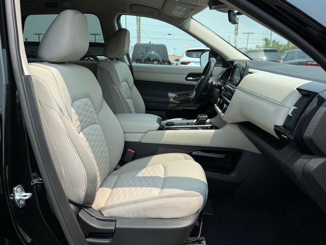 used 2022 Nissan Pathfinder car, priced at $23,000