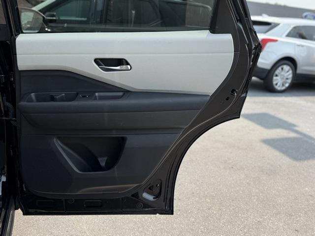 used 2022 Nissan Pathfinder car, priced at $25,500