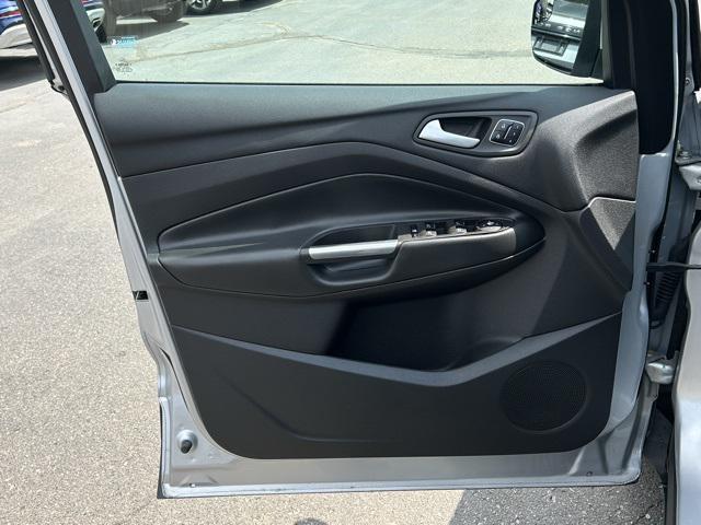 used 2014 Ford Escape car, priced at $10,500