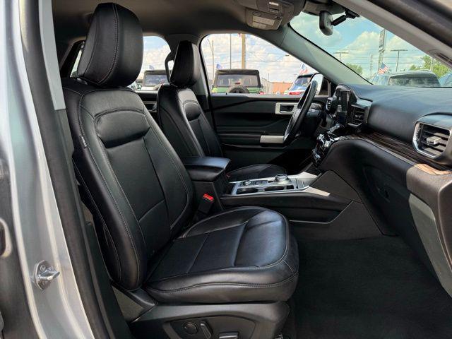 used 2023 Ford Explorer car, priced at $32,000