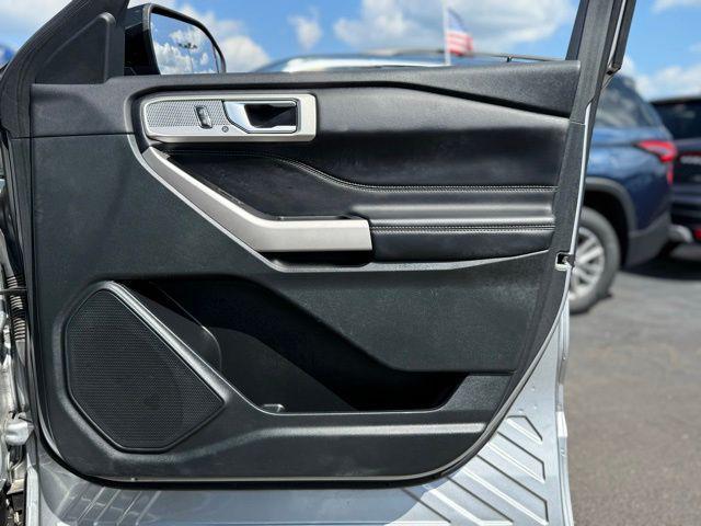 used 2023 Ford Explorer car, priced at $32,000