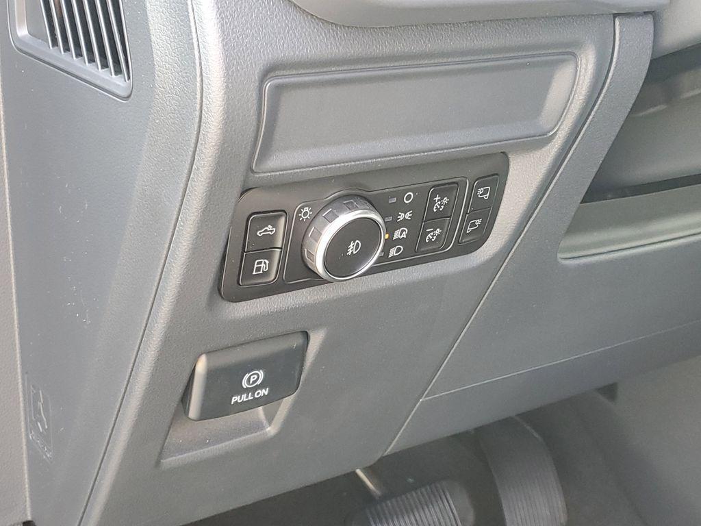 new 2025 Ford F-150 car, priced at $51,729