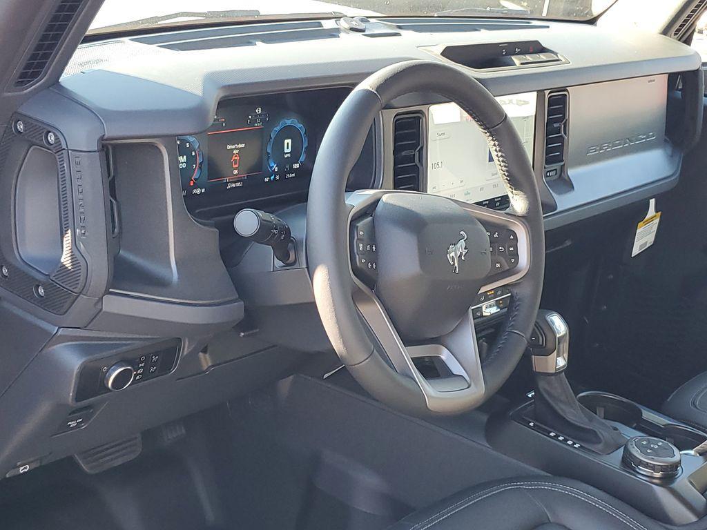 new 2025 Ford Bronco car, priced at $45,076
