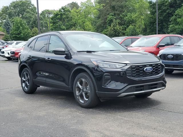 new 2025 Ford Escape car, priced at $28,500