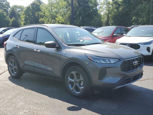 new 2025 Ford Escape car, priced at $29,750