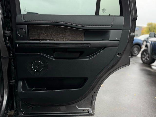 used 2020 Ford Expedition car, priced at $25,000
