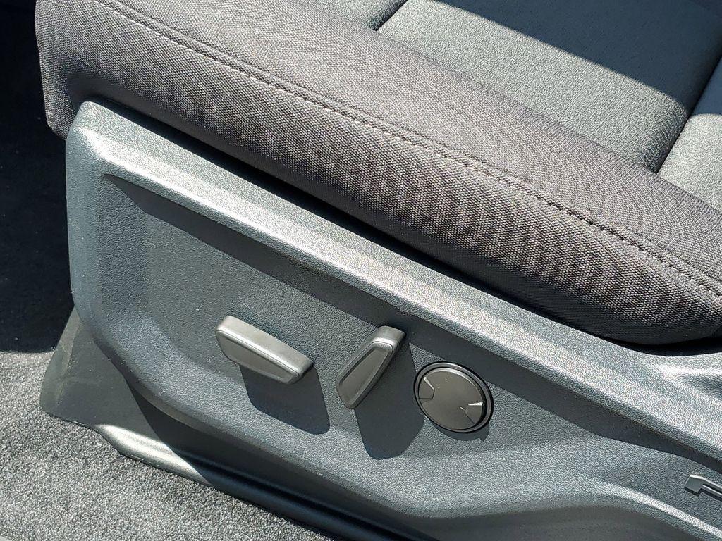 new 2025 Ford F-150 car, priced at $52,885
