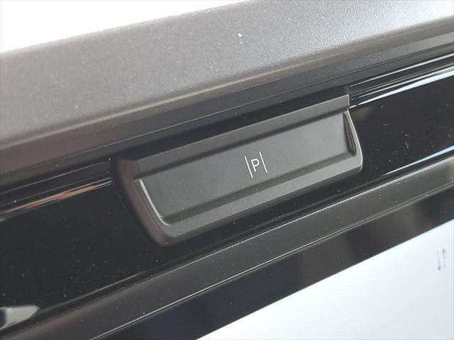 new 2025 Ford F-150 car, priced at $59,272