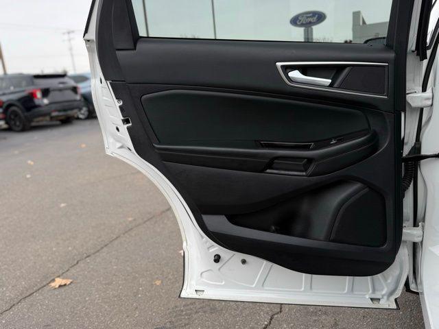 used 2020 Ford Edge car, priced at $19,000