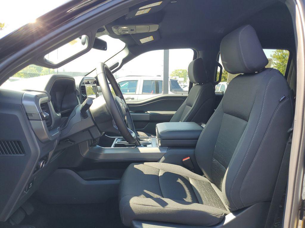 new 2025 Ford F-150 car, priced at $51,729