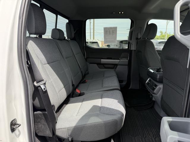 new 2025 Ford F-150 car, priced at $54,000