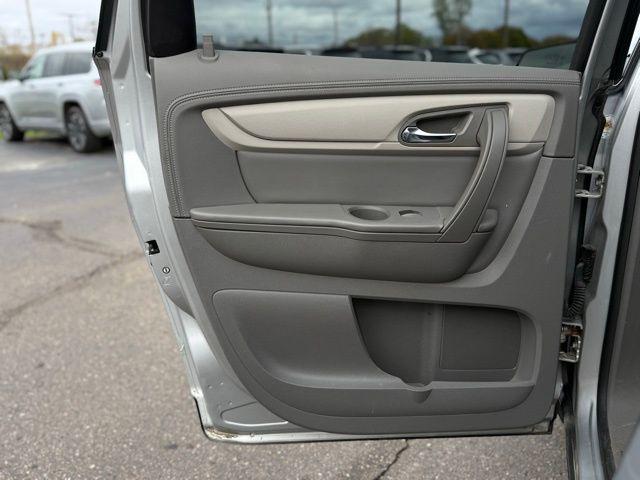 used 2017 Chevrolet Traverse car, priced at $8,500