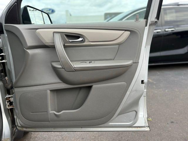 used 2017 Chevrolet Traverse car, priced at $8,500