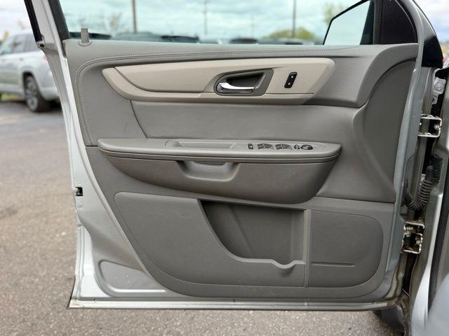 used 2017 Chevrolet Traverse car, priced at $8,500