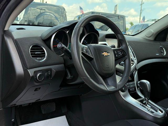 used 2015 Chevrolet Cruze car, priced at $4,500