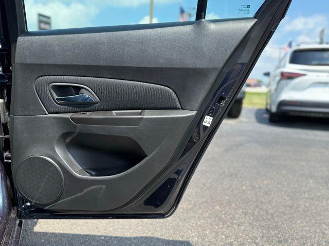used 2015 Chevrolet Cruze car, priced at $4,500