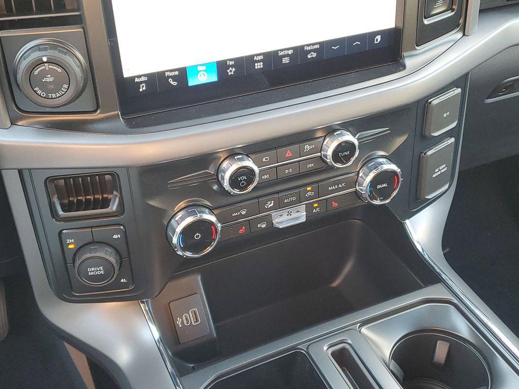 new 2025 Ford F-150 car, priced at $54,619