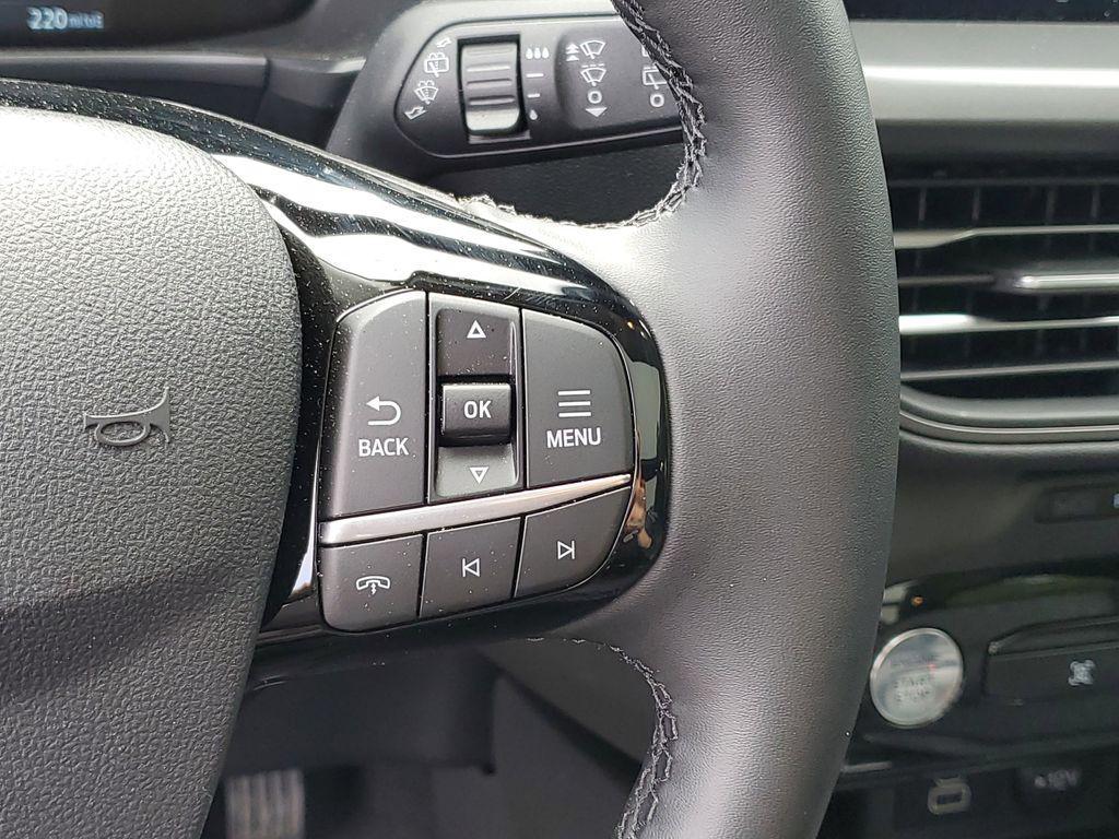 new 2025 Ford Escape car, priced at $28,750