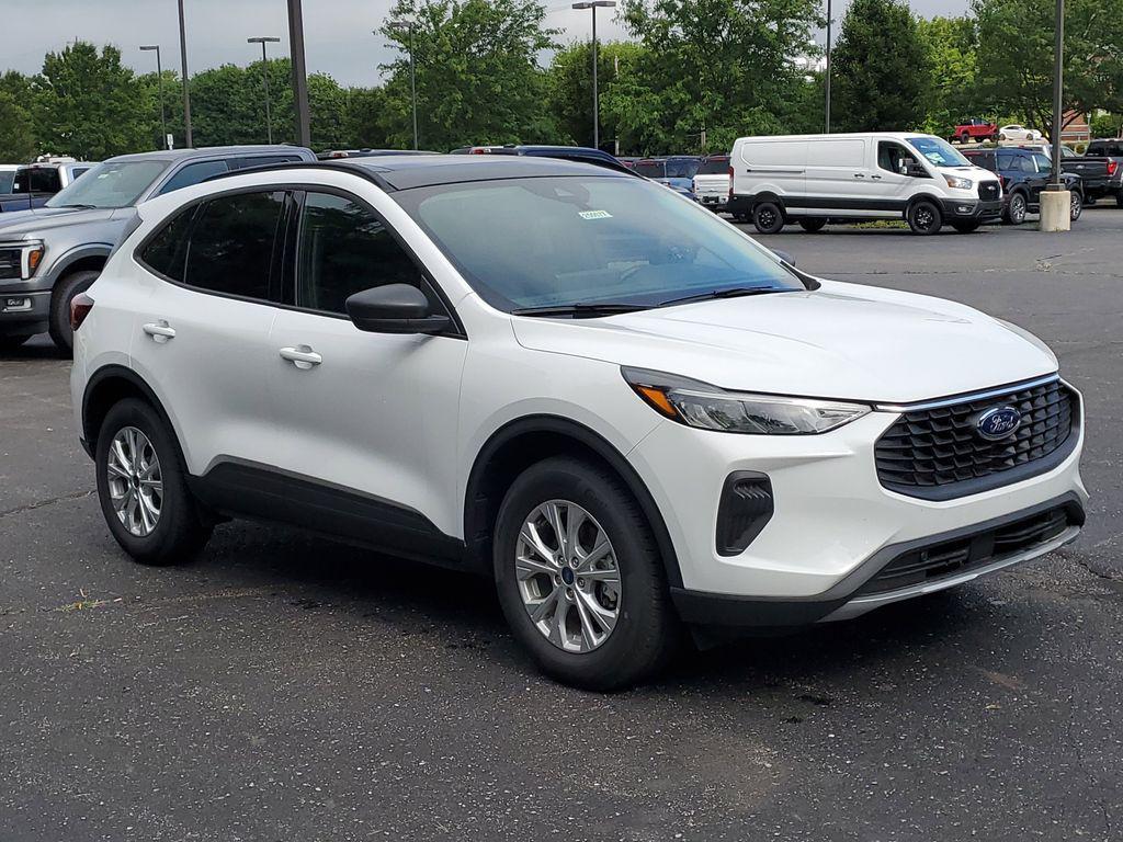 new 2025 Ford Escape car, priced at $28,750