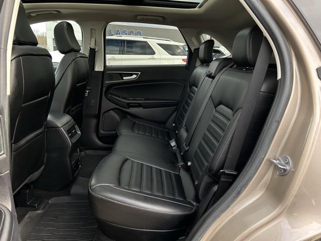 used 2020 Ford Edge car, priced at $18,000