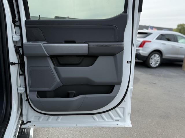 new 2025 Ford F-150 car, priced at $52,000