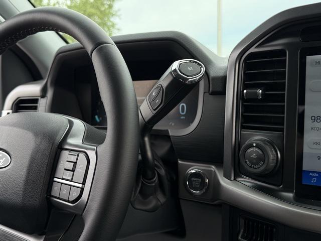 new 2025 Ford F-150 car, priced at $52,000