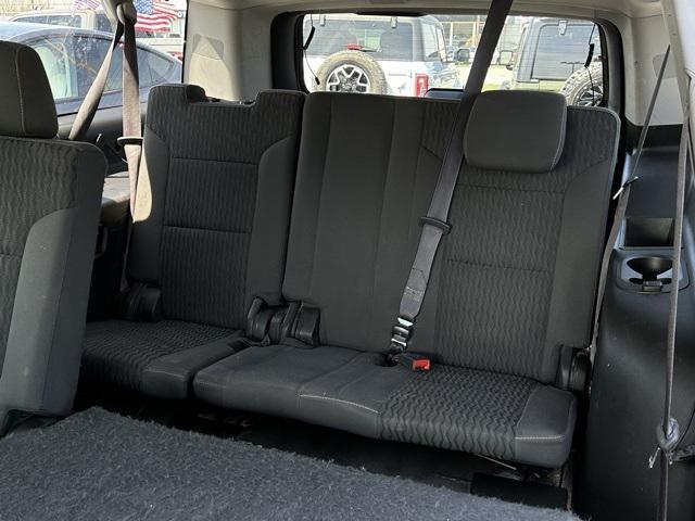 used 2015 GMC Yukon XL car, priced at $11,500