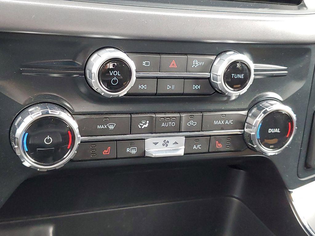 new 2025 Ford F-150 car, priced at $51,750
