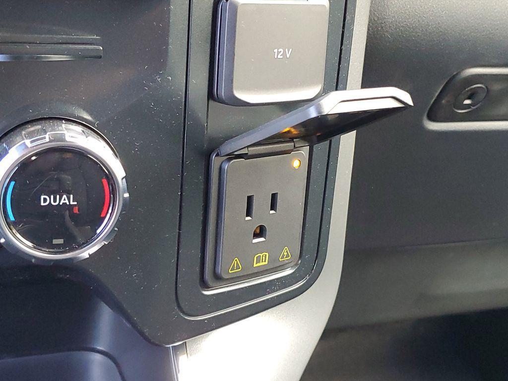 new 2025 Ford F-150 car, priced at $52,513