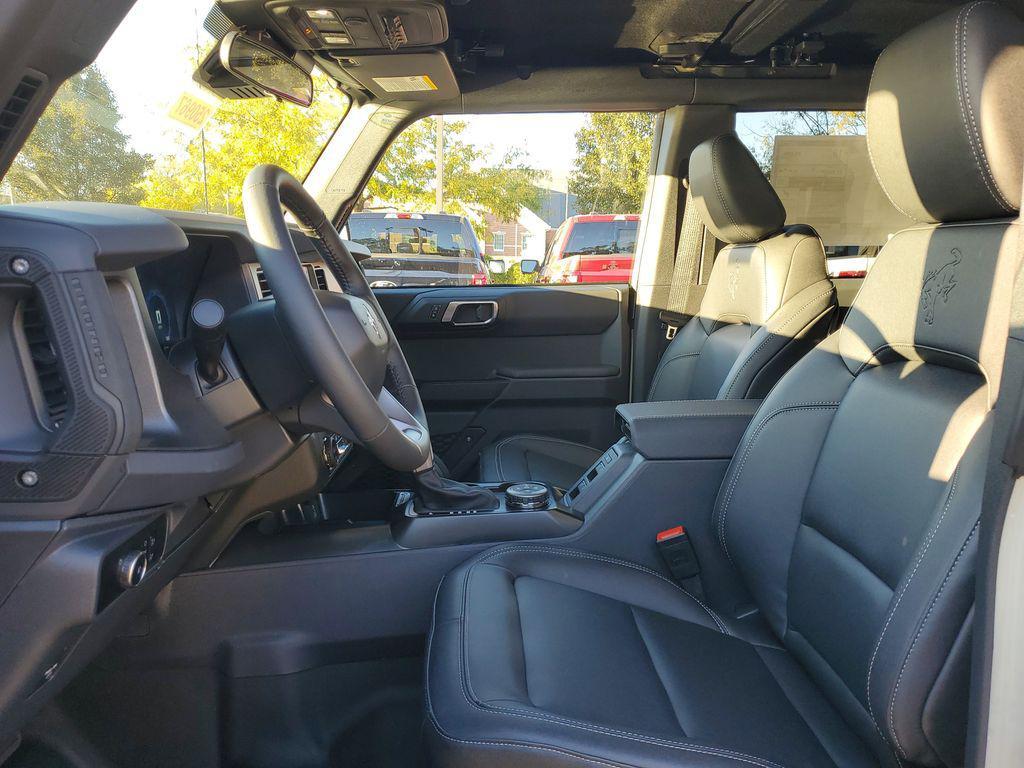 new 2025 Ford Bronco car, priced at $51,578