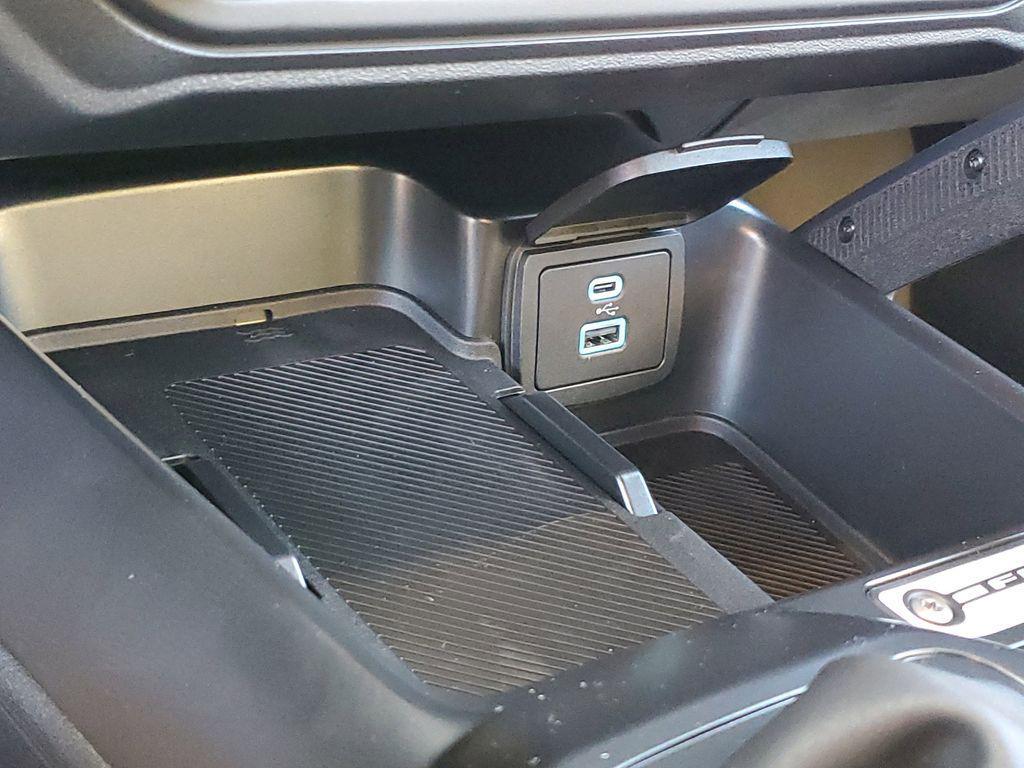 new 2025 Ford Bronco car, priced at $51,578