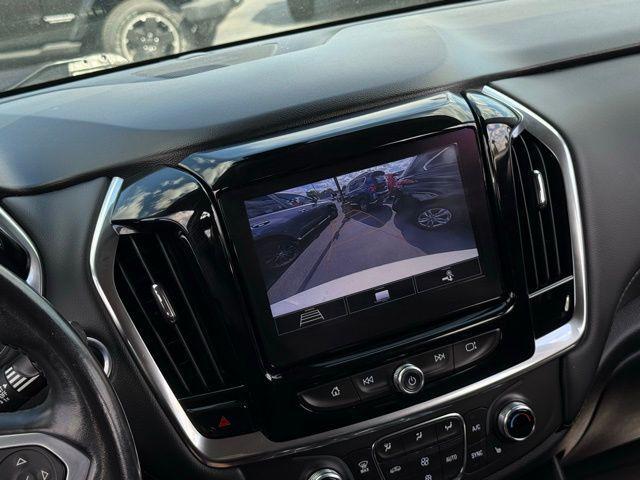 used 2021 Chevrolet Traverse car, priced at $23,500