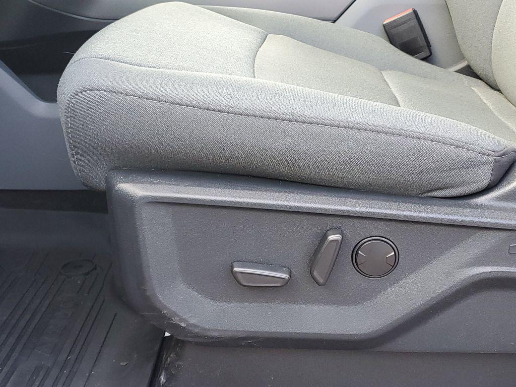 new 2025 Ford F-150 car, priced at $51,500