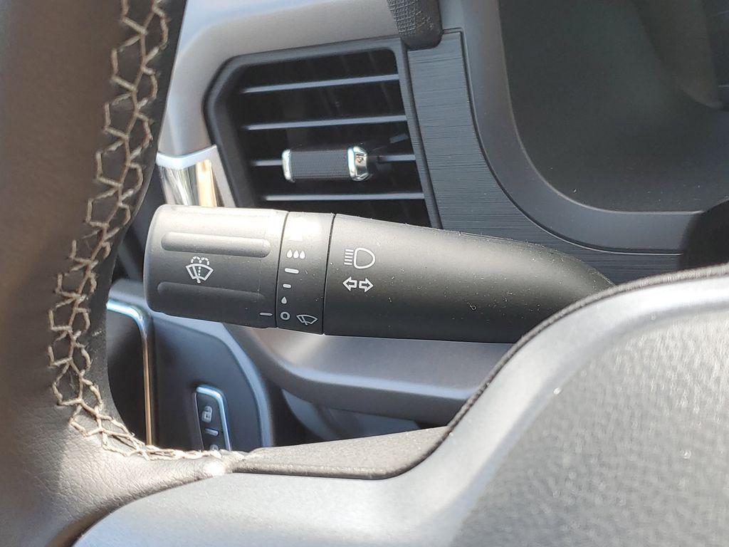new 2025 Ford F-150 car, priced at $51,500