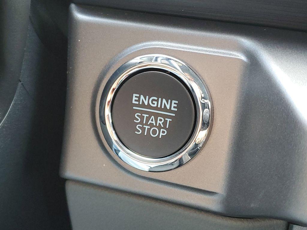 new 2025 Ford F-150 car, priced at $51,500