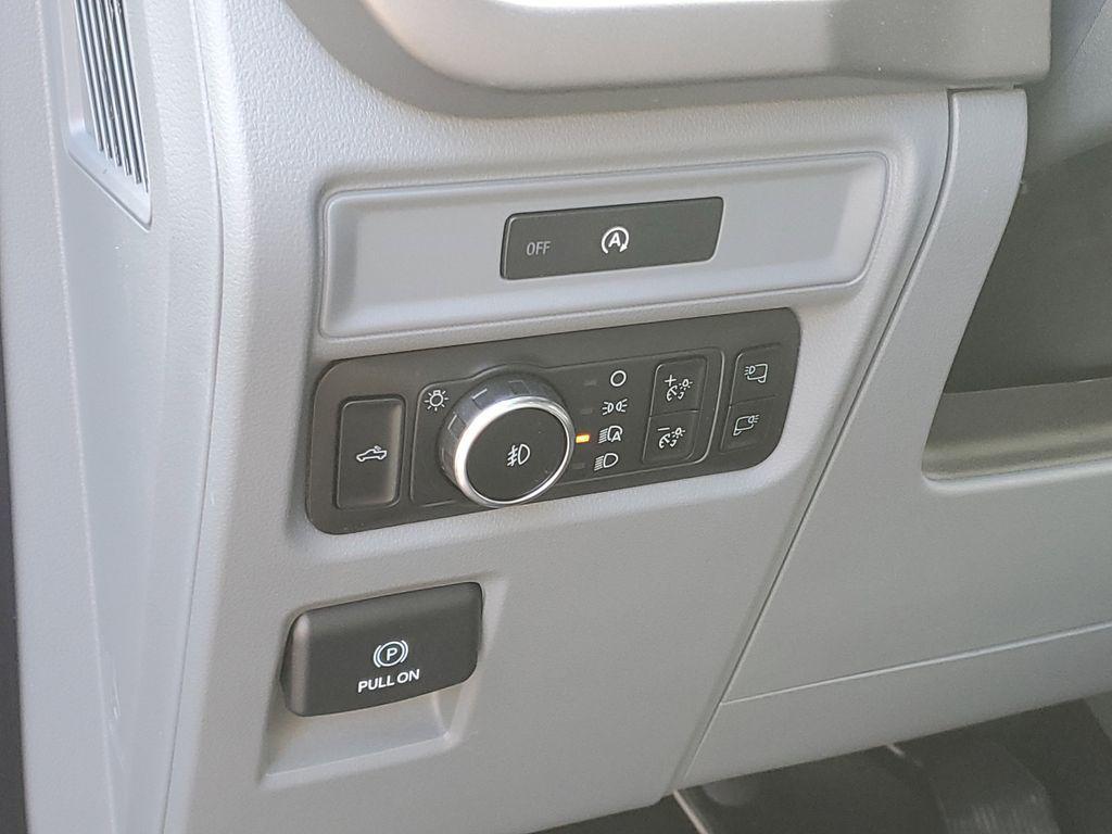 new 2025 Ford F-150 car, priced at $51,500