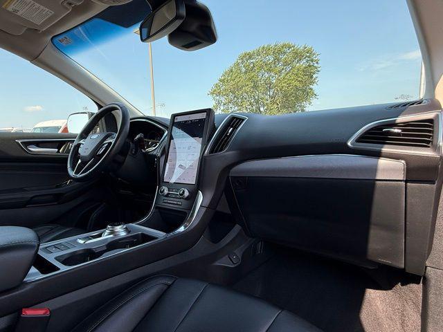 used 2021 Ford Edge car, priced at $24,000