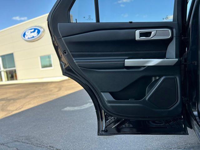 used 2020 Ford Explorer car, priced at $13,500