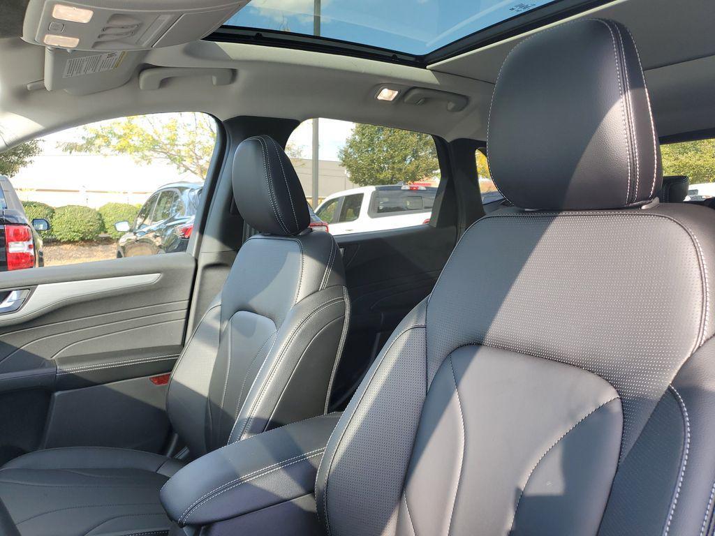 new 2025 Ford Escape car, priced at $32,165