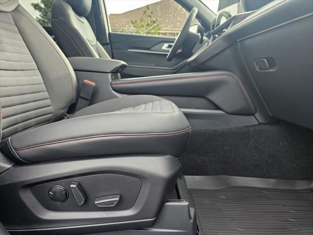 new 2025 Ford Explorer car, priced at $47,391