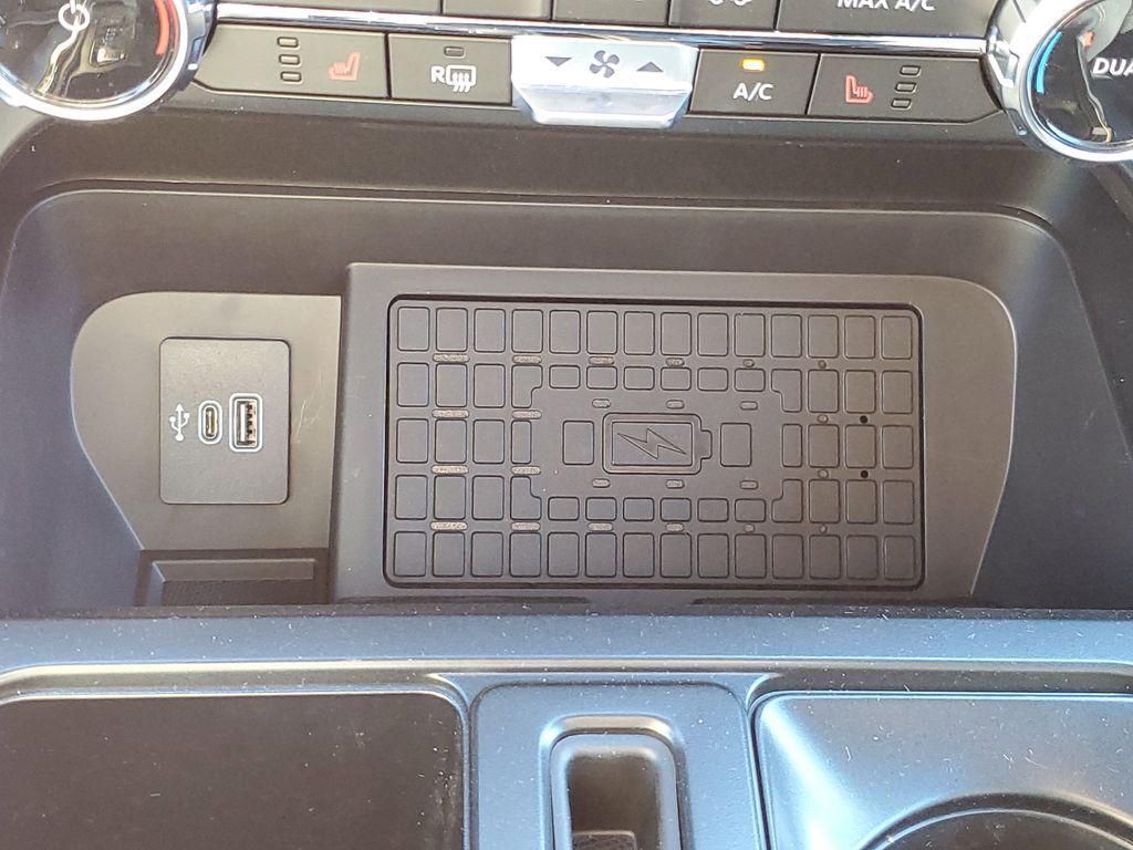 new 2025 Ford F-150 car, priced at $52,379