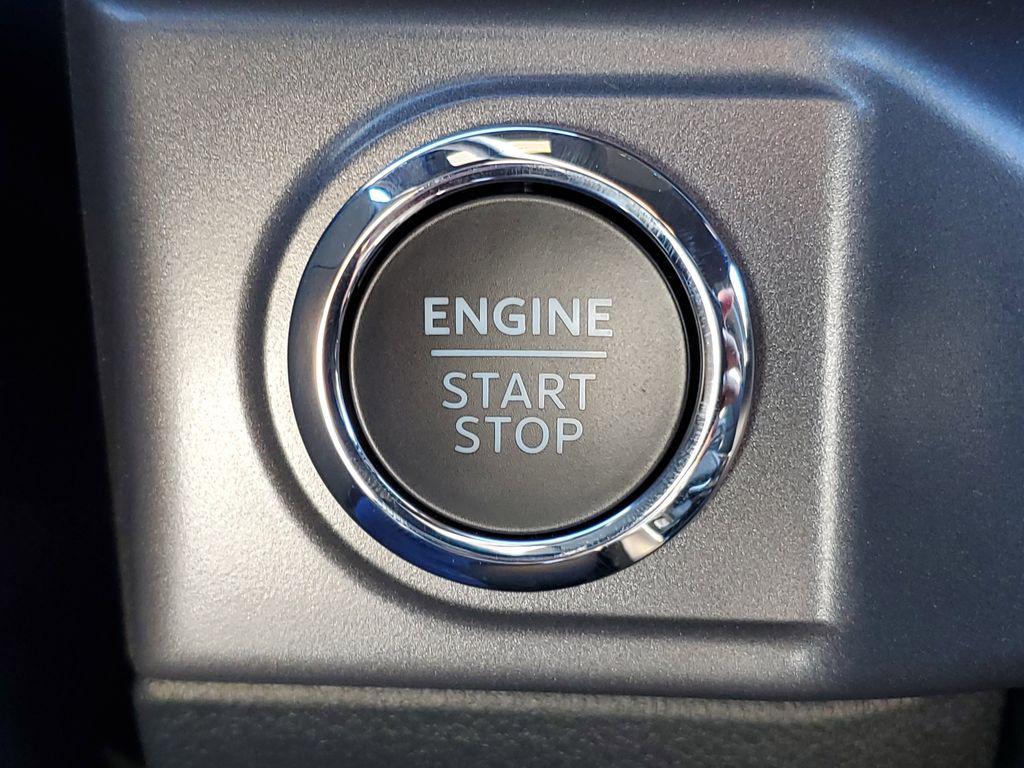 new 2025 Ford F-150 car, priced at $52,379