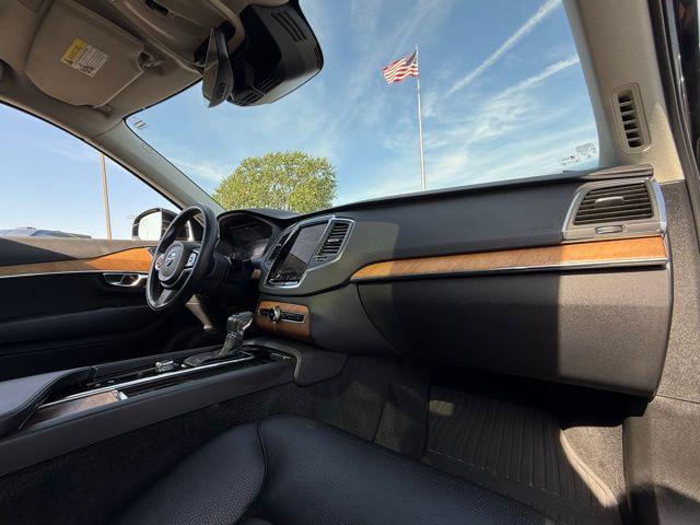 used 2022 Volvo XC90 car, priced at $27,500