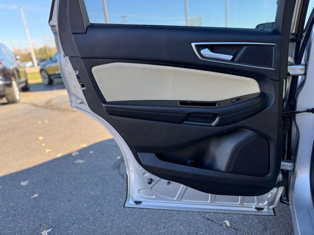 used 2017 Ford Edge car, priced at $14,000