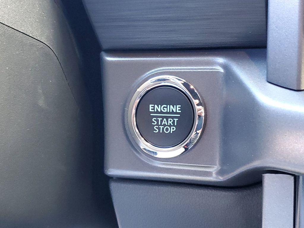 new 2025 Ford F-150 car, priced at $52,179