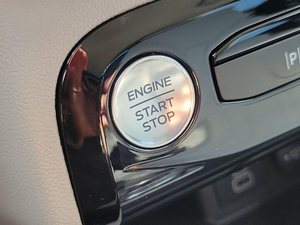 new 2025 Ford Escape PHEV car, priced at $35,964